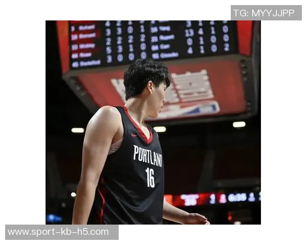 球队选杨瀚森或成失误13号秀奎因表现出色却未能上场比赛 球队选杨瀚森或成失误13号秀奎因表现出色却未能上场比赛